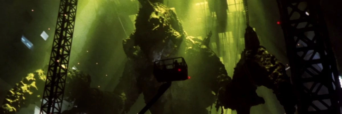 screen capture of Godzilla: Final Wars [Gojira: Fainaru Uôzu]