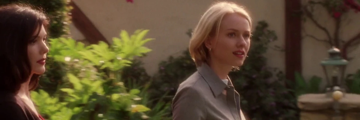 screen capture of Mulholland Dr.